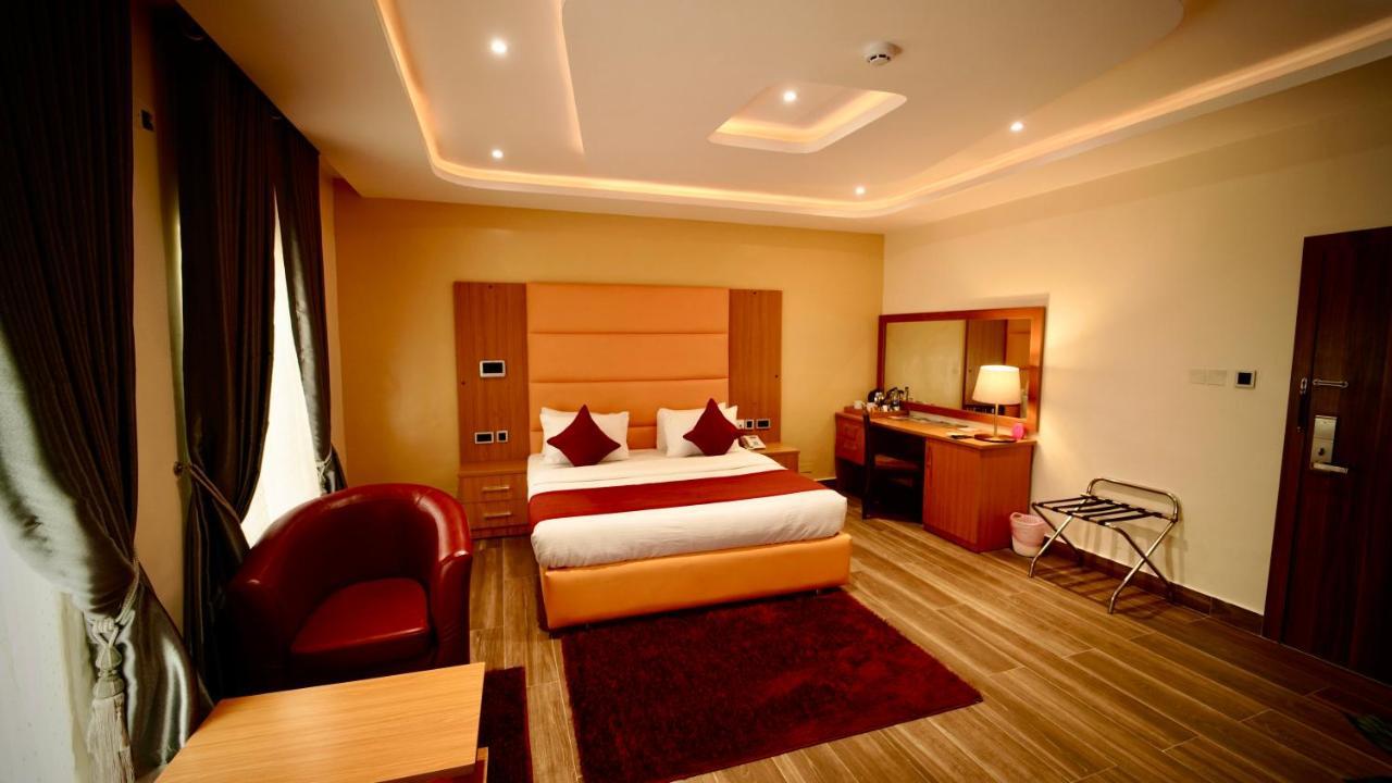 Watercress Hotels And Event Ikeja Exterior photo