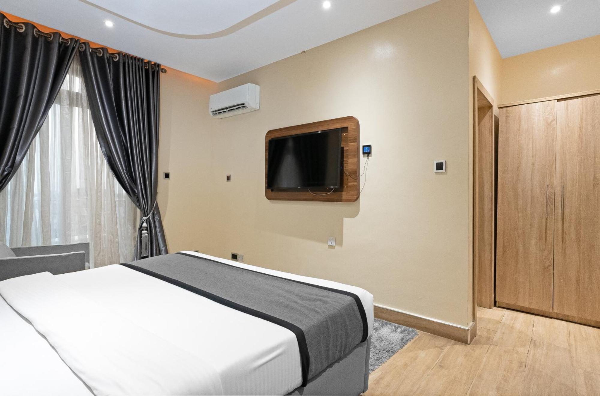 Watercress Hotels And Event Ikeja Exterior photo