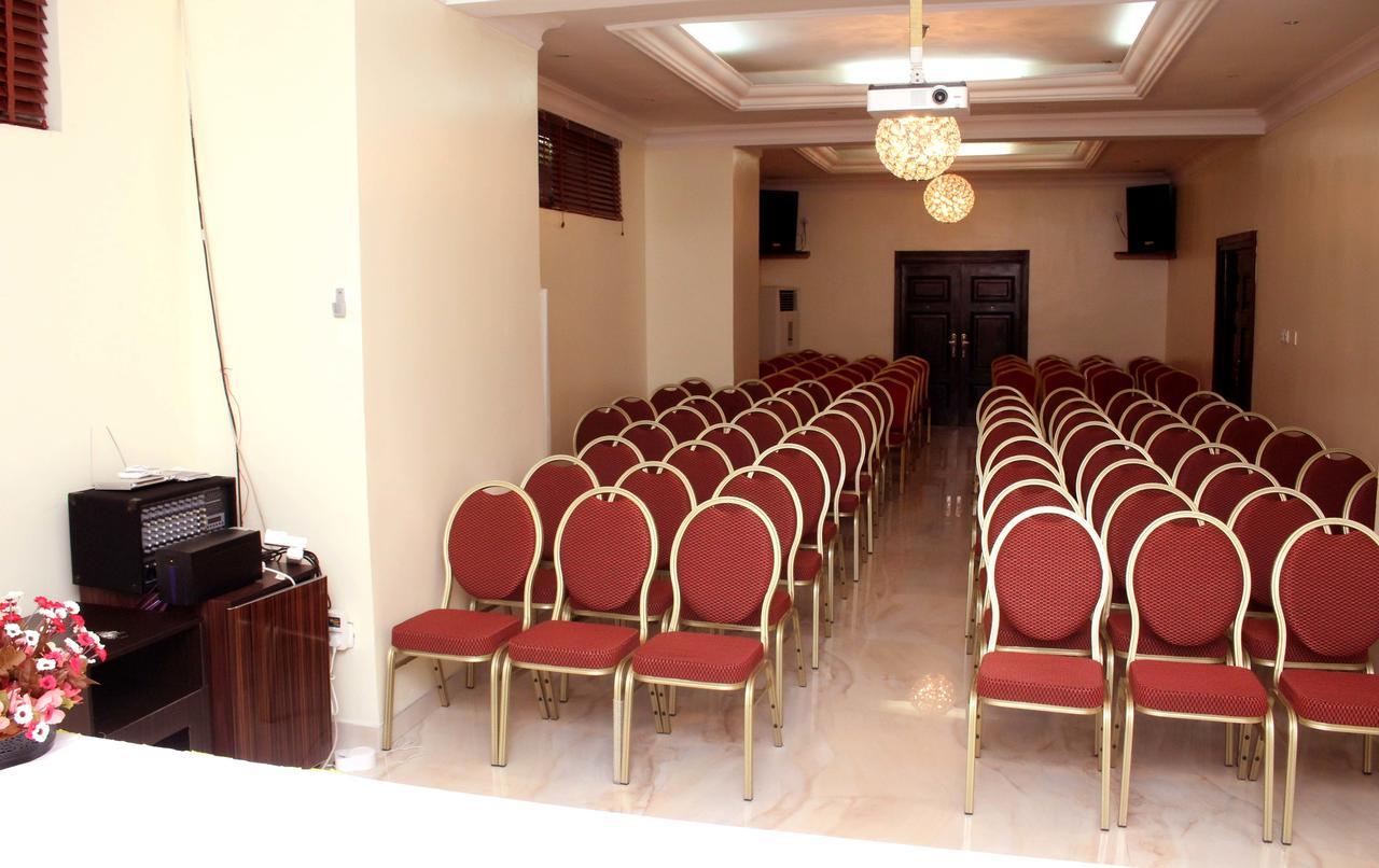 Watercress Hotels And Event Ikeja Exterior photo