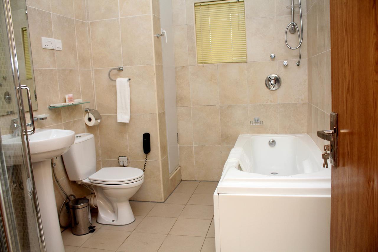 Watercress Hotels And Event Ikeja Exterior photo